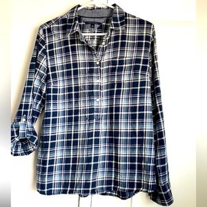 🔥Tommy Hilfiger plaid shirt